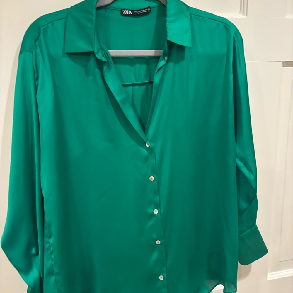 Zara Vibrant Green Button-Up Blouse